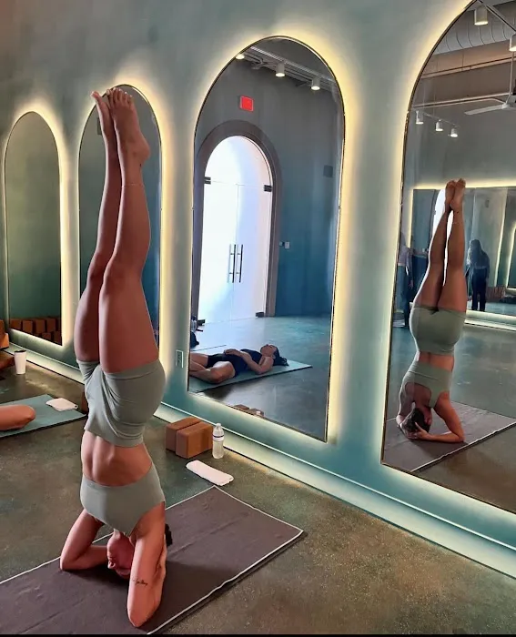 Mimi Yoga Picture 7