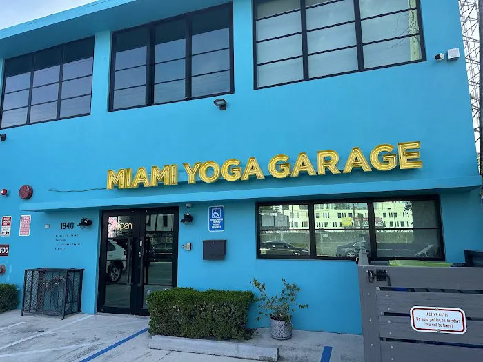 Miami Yoga Garage Picture 10