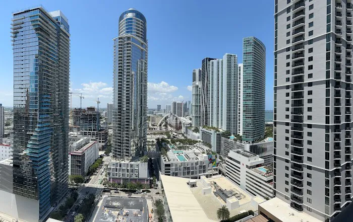 Downtown Miami YMCA Picture 4