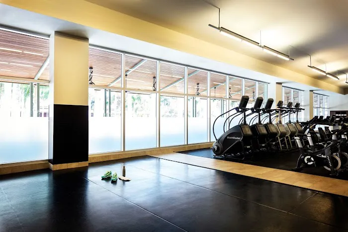 Equinox Coral Gables Picture 2