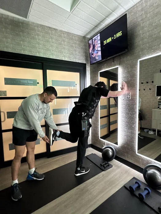 IMPULSE FITNESS EMS Picture 3