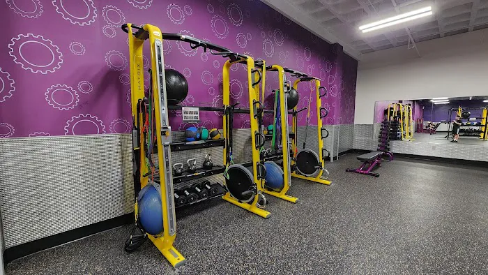 Planet Fitness Picture 5
