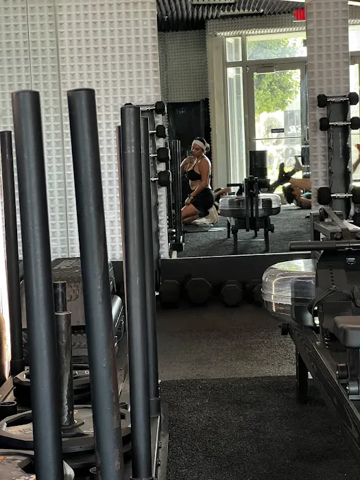 AIRLAB Fitness Midtown Picture 6
