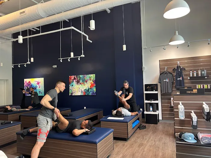 StretchLab Picture 2