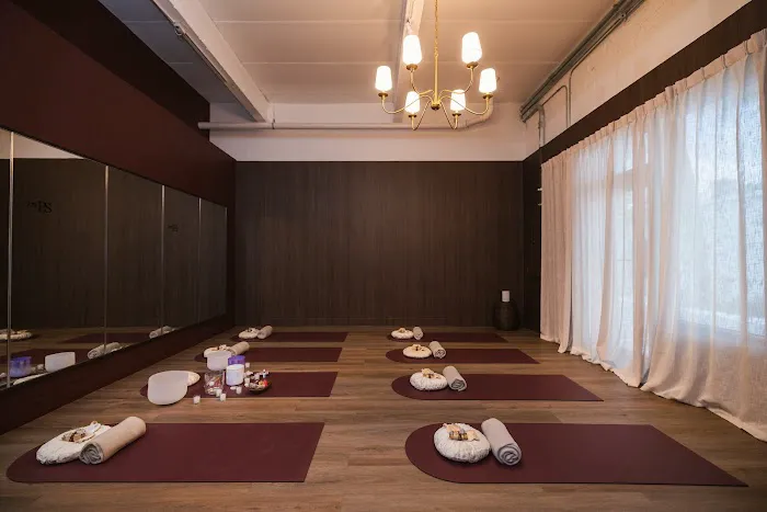 727 Pilates Picture 3
