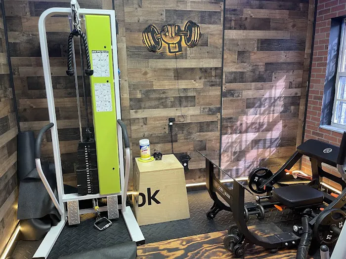 FITLIFE Fitness Gym Picture 7