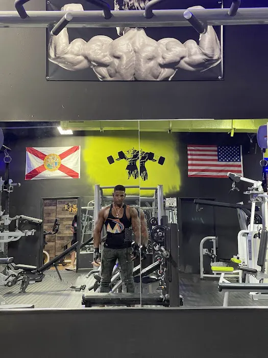 FITLIFE Fitness Gym Picture 10