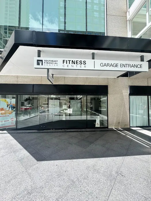 Southeast Financial Center Fitness Center (Powered by Kinema Fitness) Picture 6