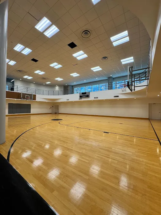 Southeast Financial Center Fitness Center (Powered by Kinema Fitness) Picture 4