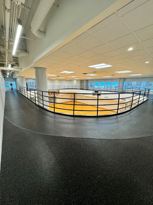 Southeast Financial Center Fitness Center (Powered by Kinema Fitness) Picture 3