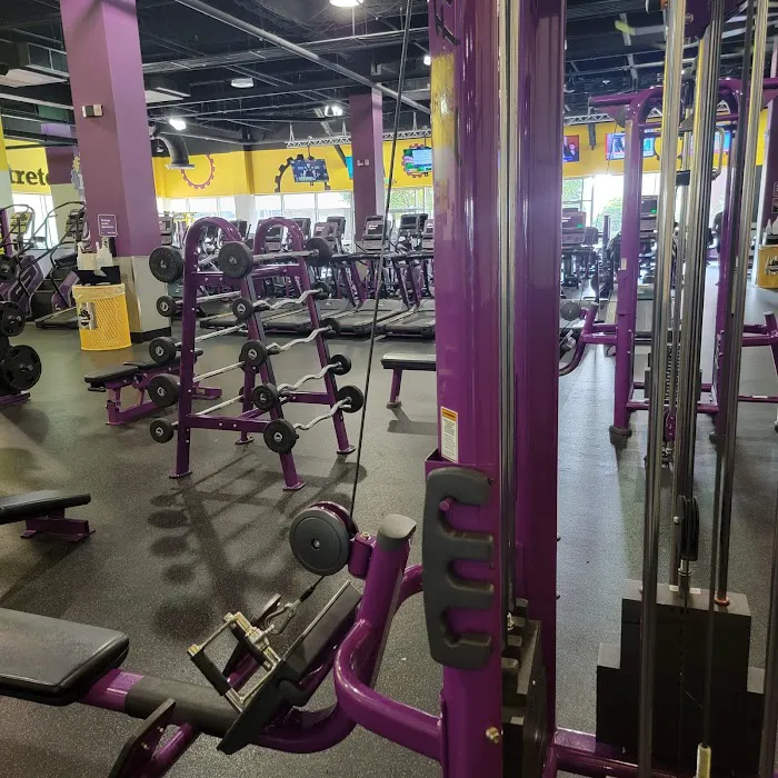 Planet Fitness Picture 2