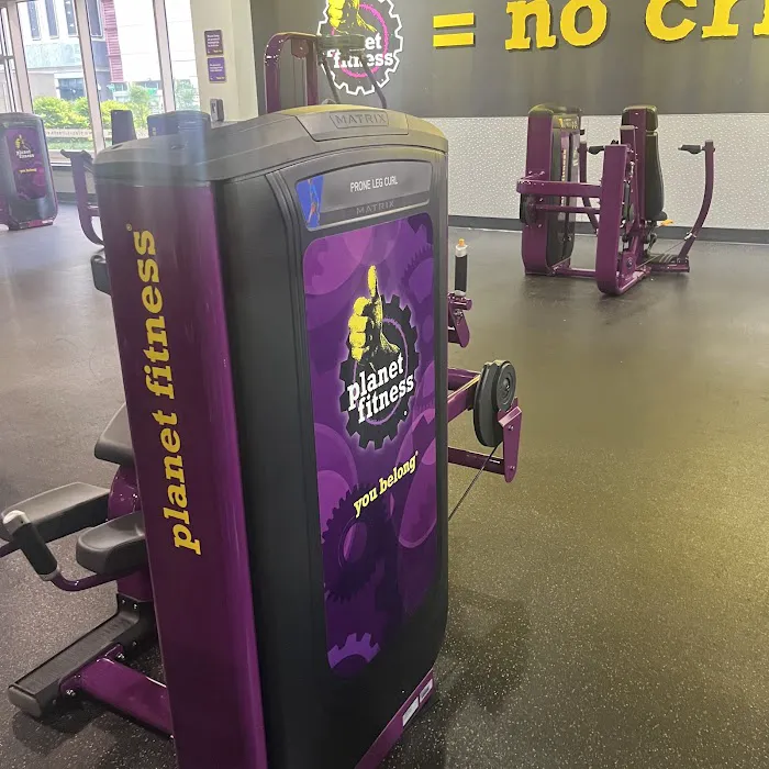 Planet Fitness Picture 10