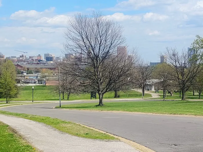 Carroll Park Recreation Center Picture 4