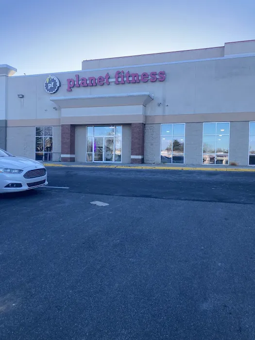Planet Fitness Picture 3