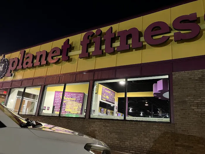 Planet Fitness Picture 3