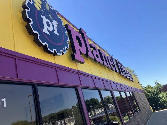 Planet Fitness Picture 4