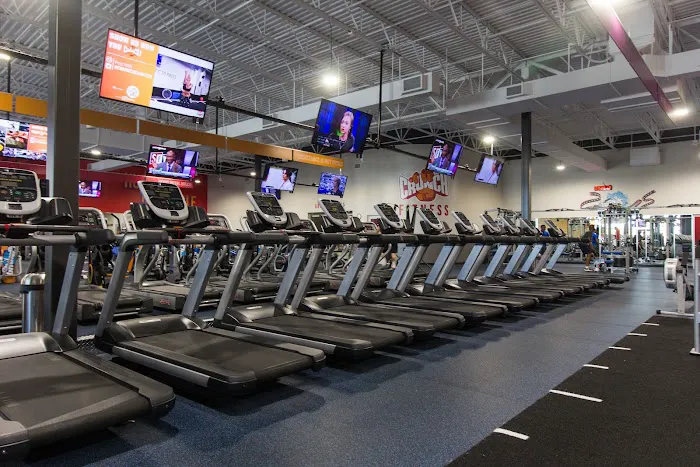 Crunch Fitness - Canton Picture 8