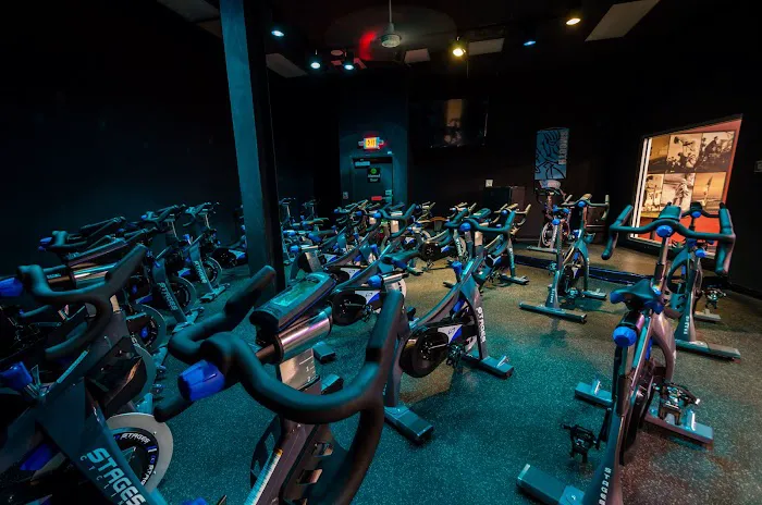 Gold's Gym Picture 6