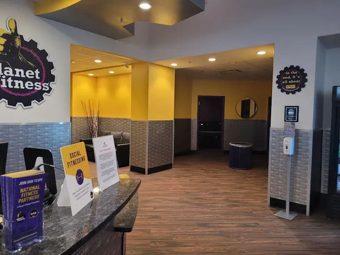 Planet Fitness Picture 3