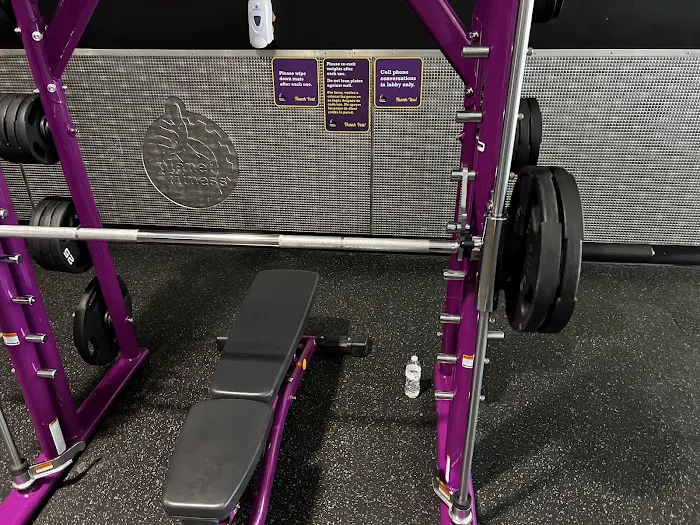 Planet Fitness Picture 2