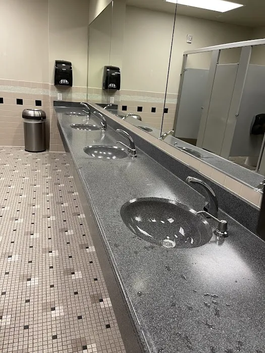LA Fitness Picture 6