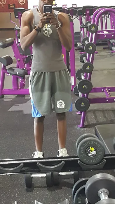Planet Fitness Picture 1