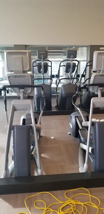 LA Fitness Picture 8