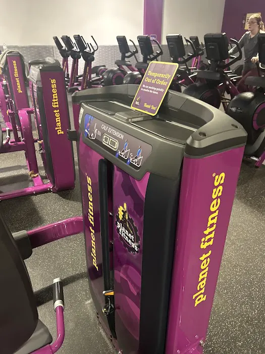 Planet Fitness Picture 9