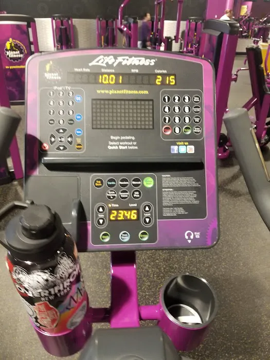 Planet Fitness Picture 4