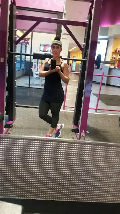 Planet Fitness Picture 5