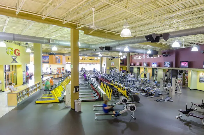 Gold's Gym Picture 3