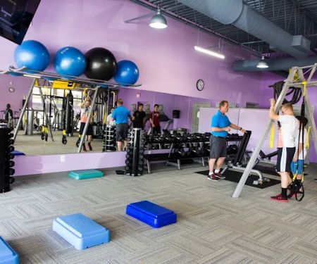 HappyLee Fitness Studio