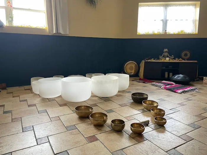 Pura Vida Yoga & Integrative Wellness Picture 1