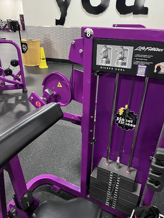 Planet Fitness Picture 5