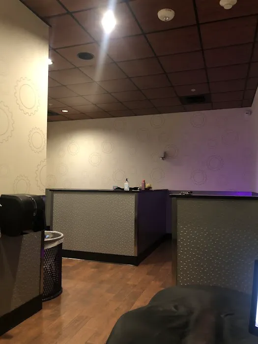 Planet Fitness Picture 5