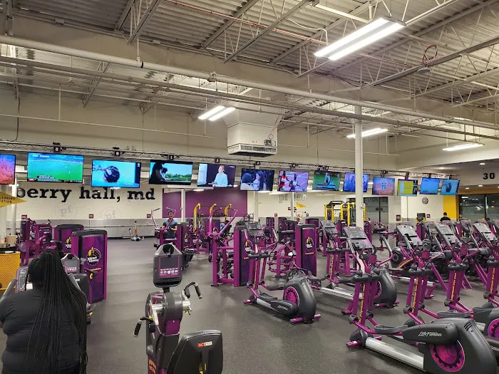 Planet Fitness Picture 5