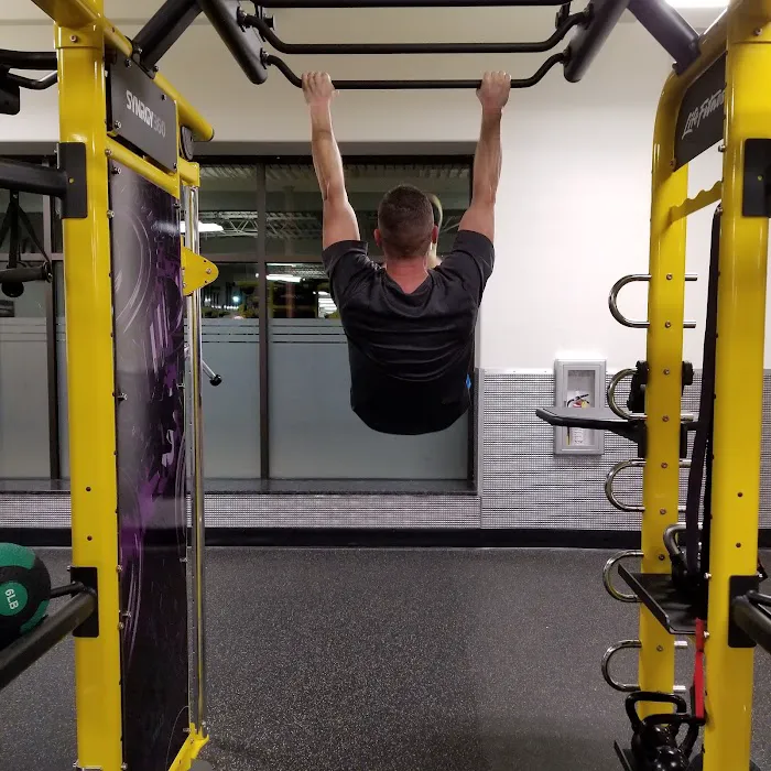 Planet Fitness Picture 7