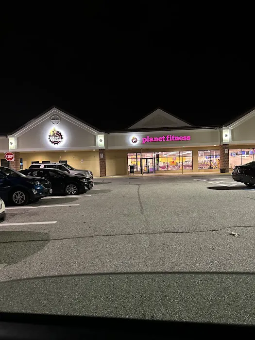 Planet Fitness Picture 3