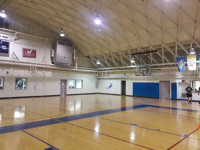 Gym - Murphy Field House Picture 8