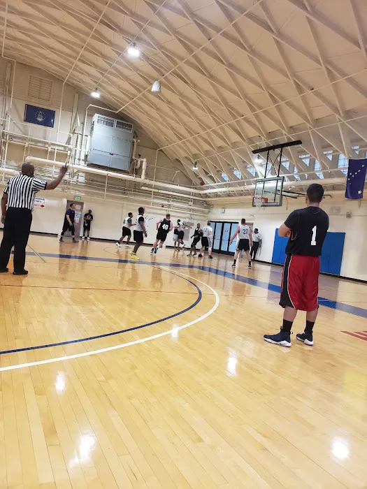 Gym - Murphy Field House Picture 5