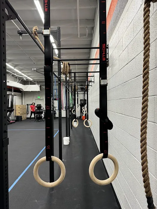 CrossFit 795 Picture 3