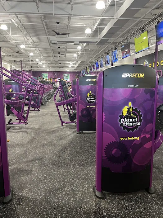Planet Fitness Picture 8