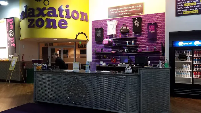 Planet Fitness Picture 2
