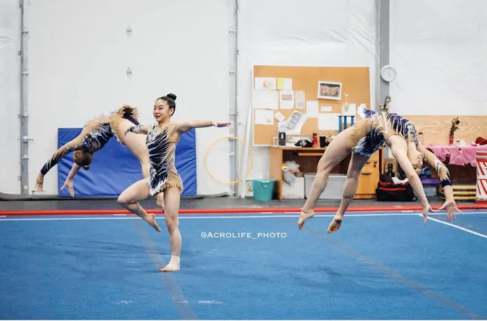 Emilia's Acrobatics, Gymnastics & Cheerleading Picture 7