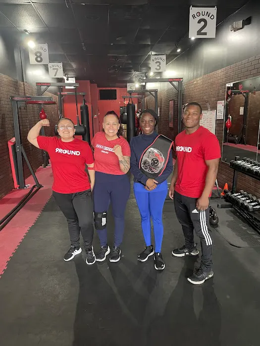 9Round Kickbox Fitness Picture 5