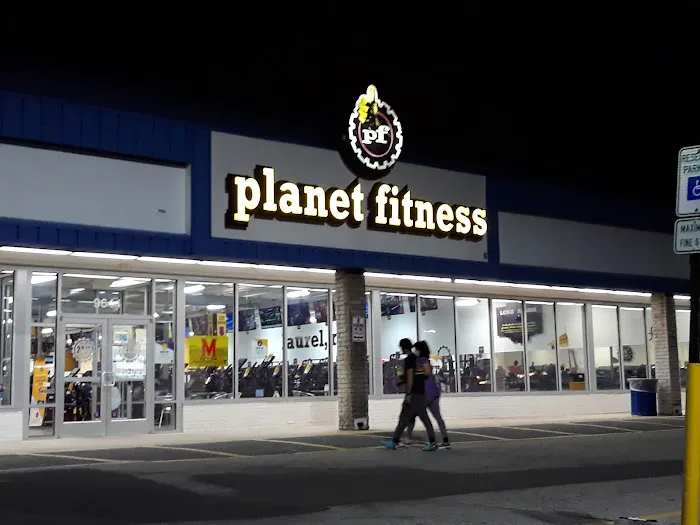 Planet Fitness Picture 1