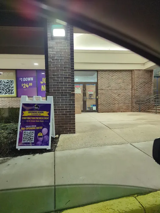 Planet Fitness Picture 2