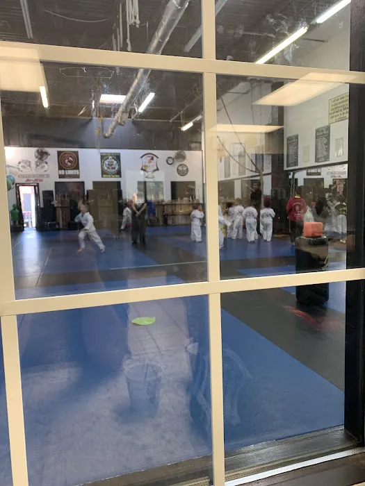 No Limits Training Facility Picture 9