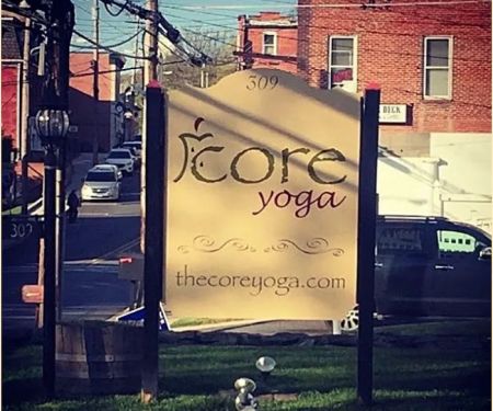 Core Yoga
