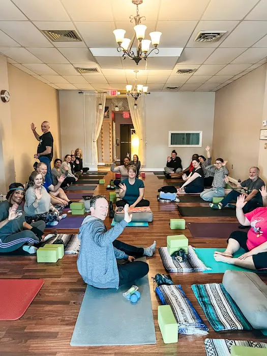 SHIFT YOGA & STRENGTH Picture 9